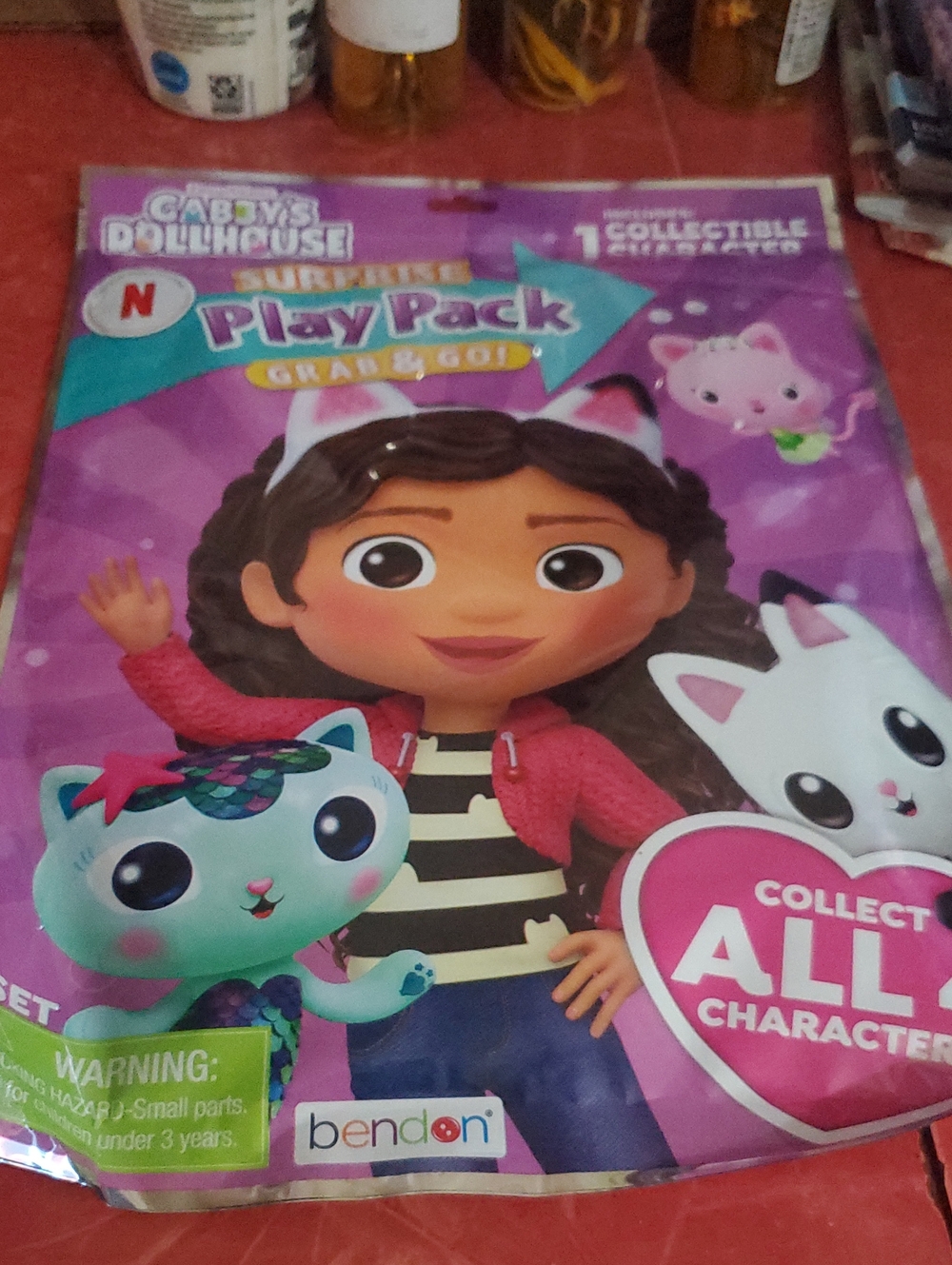 Gabby's Dollhouse Kids Surprise Foam Character Pack - Purple